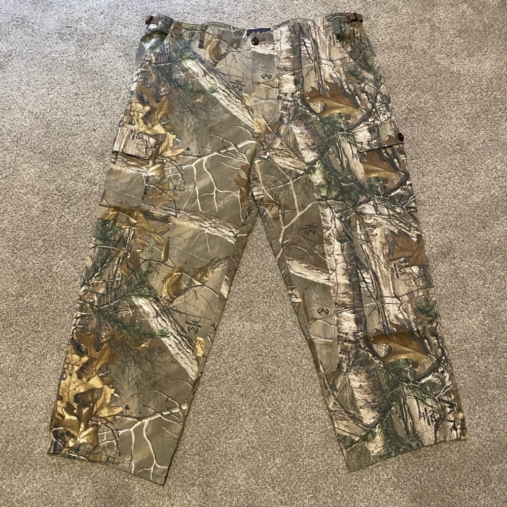 Baggy Camo Cargo Pants 42